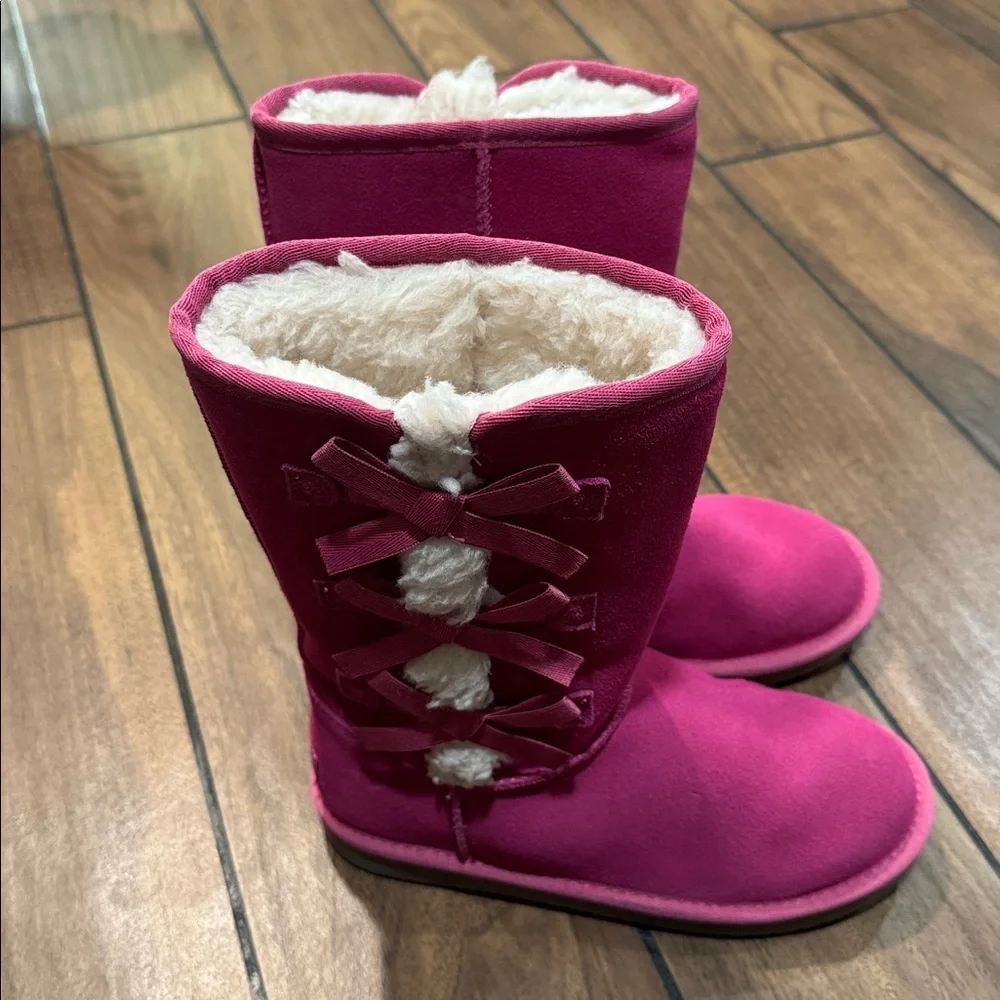 KOOLABURRA BY UGG Suede bow tall pink boots size 4